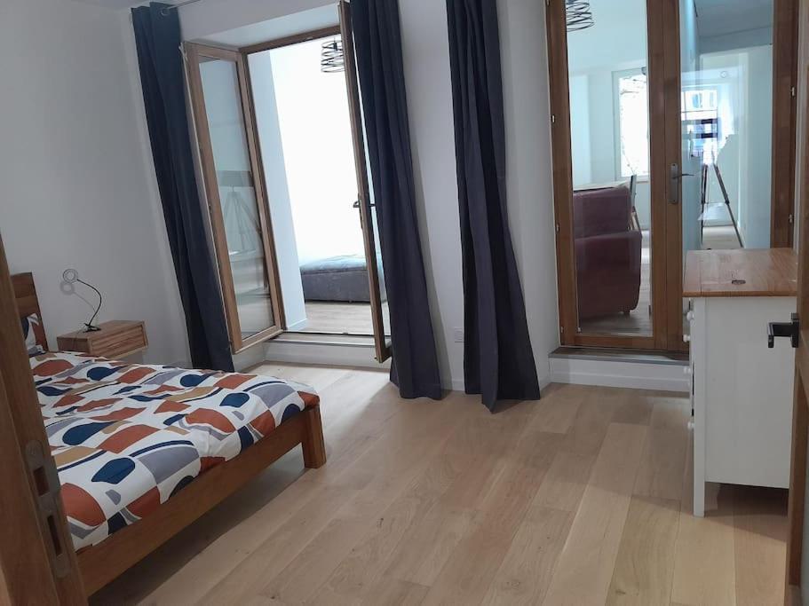 Appartement 75M2 Plein Centre Face A La Mairie Морле Экстерьер фото